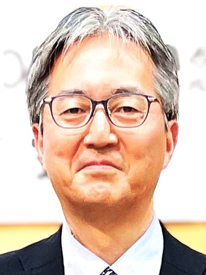 岩野裕一
